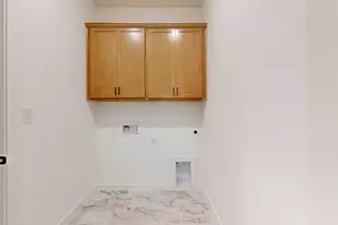 553 Darley Oaks Dr, Dripping Springs, TX 78620 - Photo 10