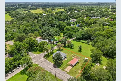 406 Live Oak Street, Smithville, TX 78957 - Photo 36