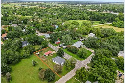 406 Live Oak Street, Smithville, TX 78957 - Photo 38