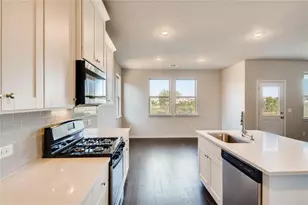 11608 Roxburgh Pass, Austin, TX 78754 - Photo 4