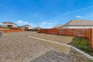 508 Elk Herd Cv, Georgetown, TX 78628 - Photo 38