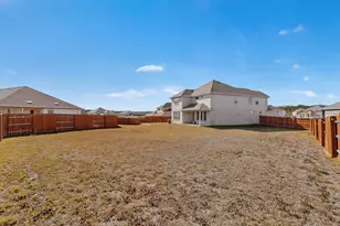 508 Elk Herd Cv, Georgetown, TX 78628 - Photo 36