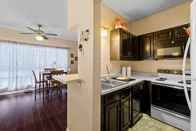 915 W 22nd 1/2 Street #202, Austin, TX 78705 - Photo 6