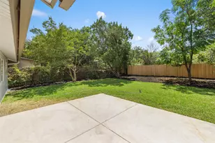 1111 Spearson Ln, Austin, TX 78745 - Photo 32