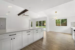 1111 Spearson Ln, Austin, TX 78745 - Photo 16
