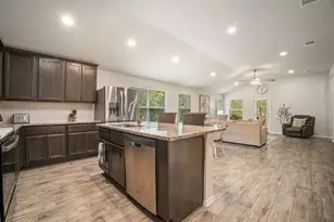 4202 Glendale Ln, Lago Vista, TX 78645 - Photo 12