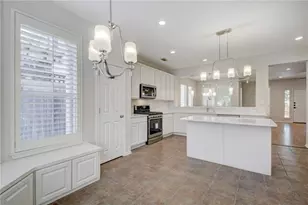 2614 Kinney Oaks Ct, Austin, TX 78704 - Photo 12