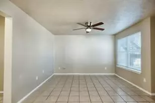 1102 Southwalk St, Georgetown, TX 78626 - Photo 2