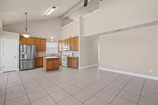8800 Hazelhurst Dr, Austin, TX 78729 - Photo 10