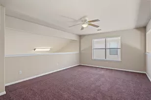 8800 Hazelhurst Dr, Austin, TX 78729 - Photo 26
