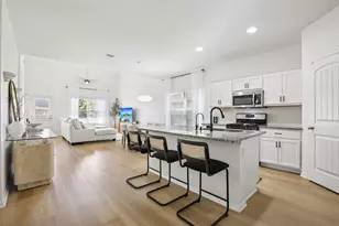 6609 Kauai Ln, Austin, TX 78744 - Photo 12