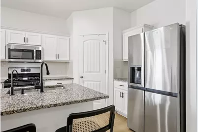 6609 Kauai Lane, Austin, TX 78744 - Photo 16