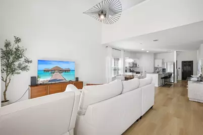 6609 Kauai Lane, Austin, TX 78744 - Photo 8