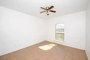 711 Sturgeon Dr, San Marcos, TX 78666 - Photo 4