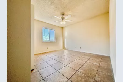 2408 Longview Street #110, Austin, TX 78705 - Photo 6