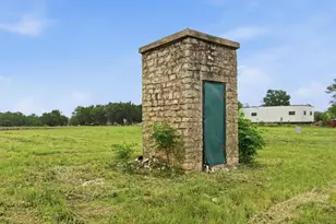 704 Fm 2657, Briggs, TX 78608 - Photo 10