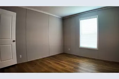 147 Ardales Drive, Elgin, TX 78621 - Photo 6