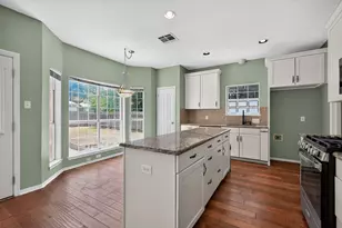 1123 Oaklands Dr, Round Rock, TX 78681 - Photo 10