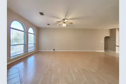 9002 Frazell Cove, Round Rock, TX 78681 - Photo 10