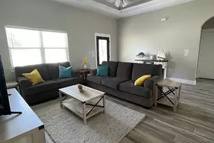 720 Canyon Circle Dr Circle, Canyon Lake, TX 78133 - Photo 2