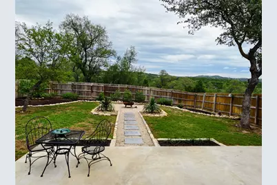 7613 Turnback Ledge Trail, Lago Vista, TX 78645 - Photo 36