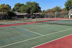 2002 Voltaire Dr, Austin, TX 78752 - Photo 40