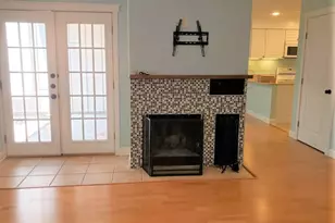 2002 Voltaire Dr, Austin, TX 78752 - Photo 10