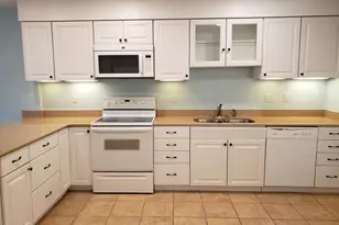 2002 Voltaire Dr, Austin, TX 78752 - Photo 2