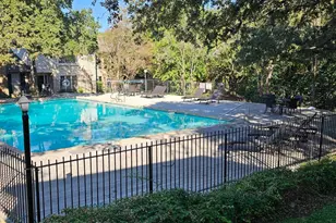 2002 Voltaire Dr, Austin, TX 78752 - Photo 38