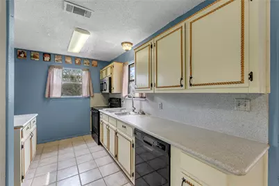 210 N River Oaks Drive, Burnet, TX 78611 - Photo 16