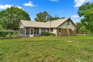 210 N River Oaks Dr, Burnet, TX 78611 - Photo 10