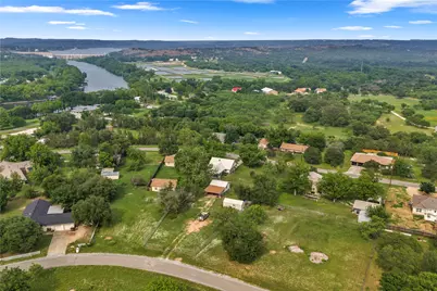 210 N River Oaks Drive, Burnet, TX 78611 - Photo 4