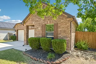 260 Cushman Dr, Kyle, TX 78640 - Photo 6