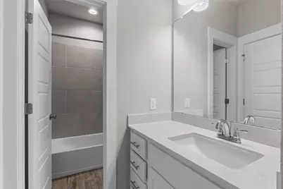 438 Brentwood Drive, Austin, TX 78737 - Photo 32