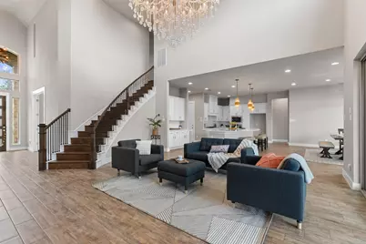 438 Brentwood Drive, Austin, TX 78737 - Photo 8