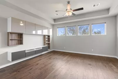 438 Brentwood Drive, Austin, TX 78737 - Photo 26