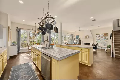 1305 Constant Springs Drive, Austin, TX 78746 - Photo 16