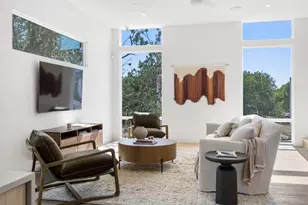 10814 Hermosillo Dr, Austin, TX 78758 - Photo 8