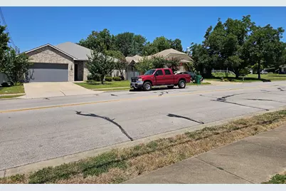 603 S Railroad Avenue, Pflugerville, TX 78660 - Photo 14