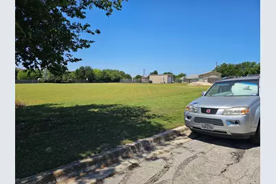603 S Railroad Avenue, Pflugerville, TX 78660 - Photo 6