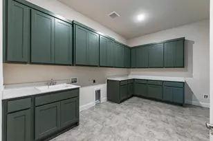 201 Clancy Dr, Liberty Hill, TX 78642 - Photo 20
