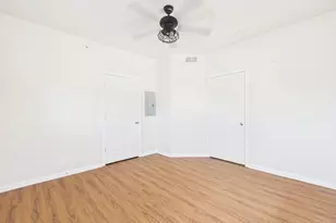 2320 Gracy Farms Ln, Austin, TX 78758 - Photo 24