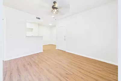 2320 Gracy Farms Lane #323, Austin, TX 78758 - Photo 4