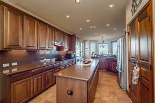 21012 North Ridge St, Lago Vista, TX 78645 - Photo 14