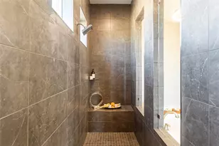 605 Crescent View Dr, Georgetown, TX 78628 - Photo 16