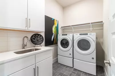 605 Crescent View Drive, Georgetown, TX 78628 - Photo 32