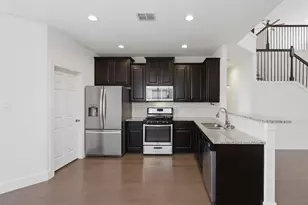 2004 Garretts Way, Manchaca, TX 78652 - Photo 10