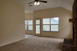 1007 Black Locust Dr, Pflugerville, TX 78660 - Photo 2