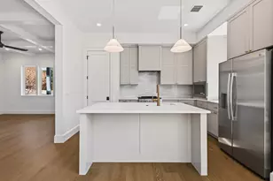 1410 Perez St, Austin, TX 78721 - Photo 8