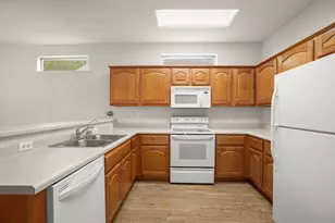111 Bass St, Georgetown, TX 78633 - Photo 12